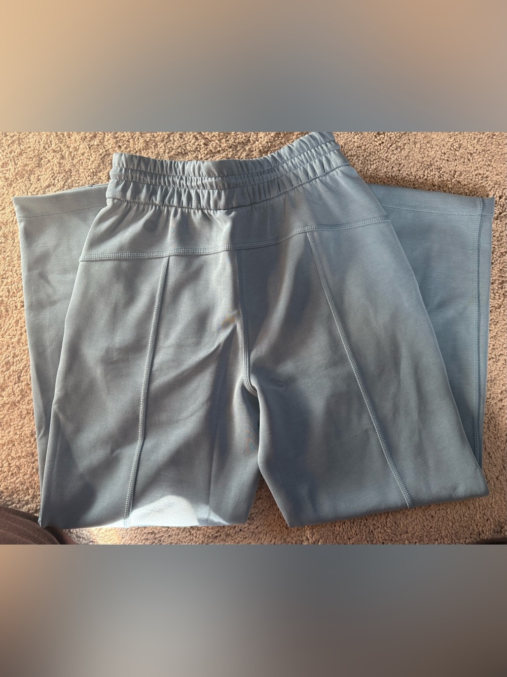 Lululemon Softstreme High-Rise Straight-Leg Cropped Pant
Oasis Blue - Picture 5 of 8